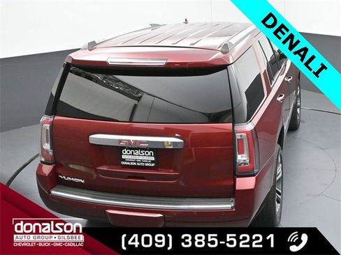 Used 2019 GMC Yukon Denali w/ Denali Ultimate Package image 23