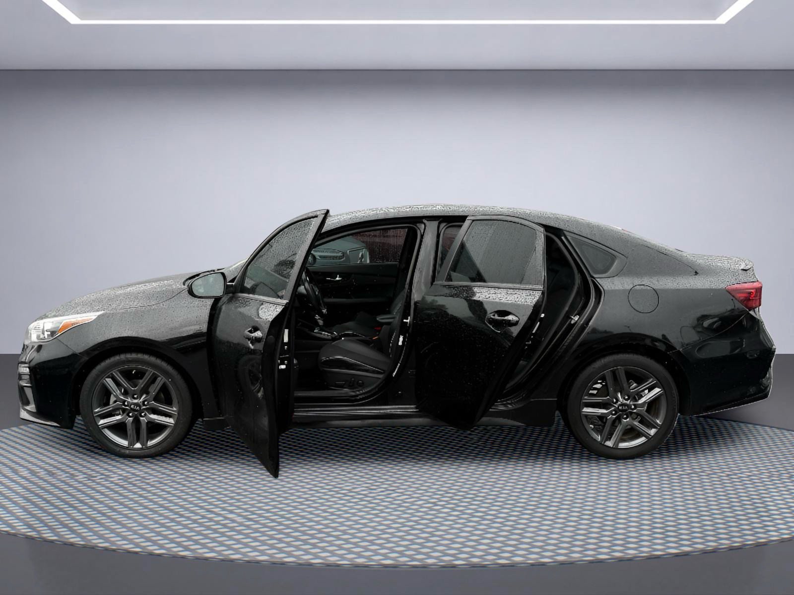 Used 2021 Kia Forte GT-Line w/ GT-Line Premium Package FWD image 11