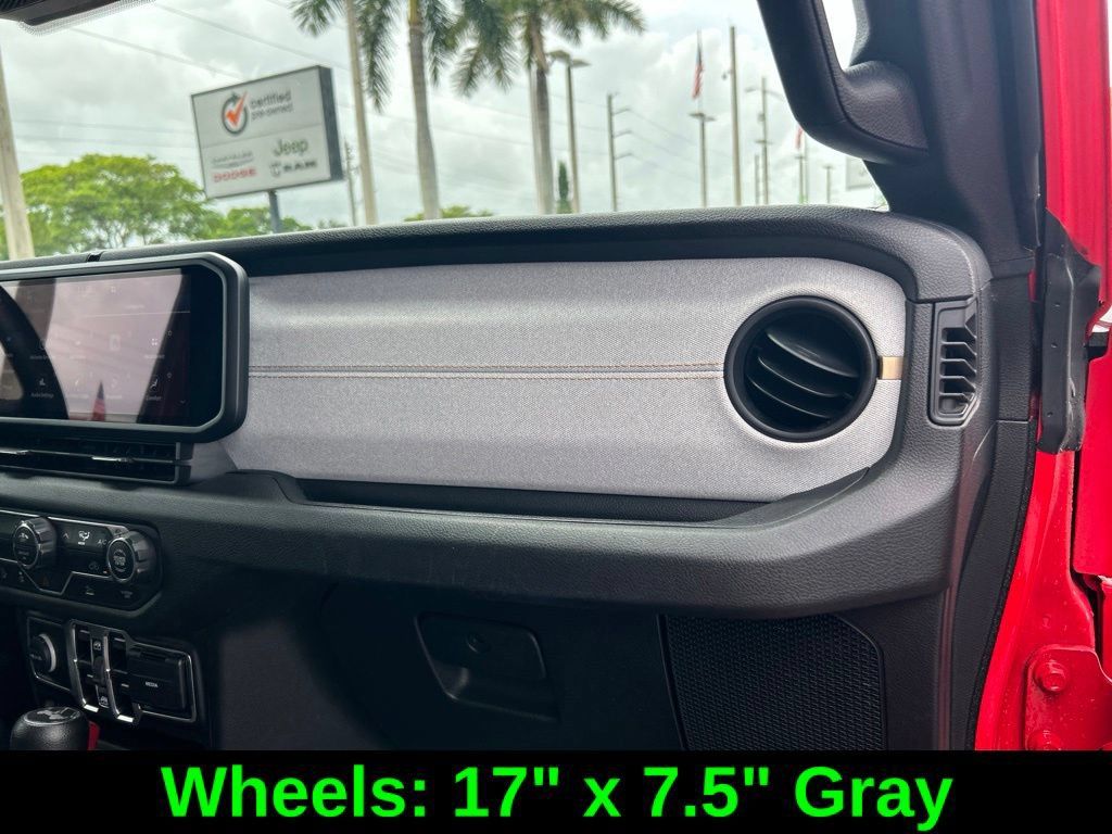 Used 2024 Jeep Wrangler Unlimited Sport AWD/4WD image 25