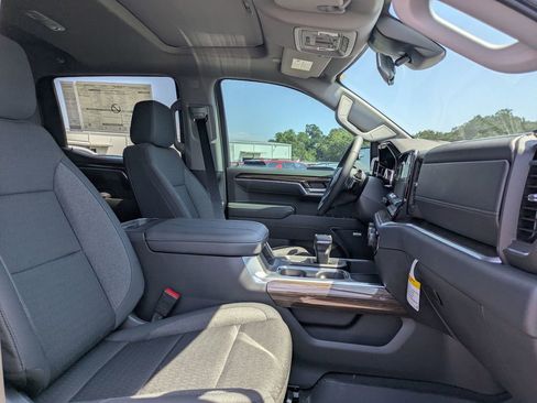 New 2026 Chevrolet Silverado 1500 LT Trail Boss w/ Convenience Package II image 32