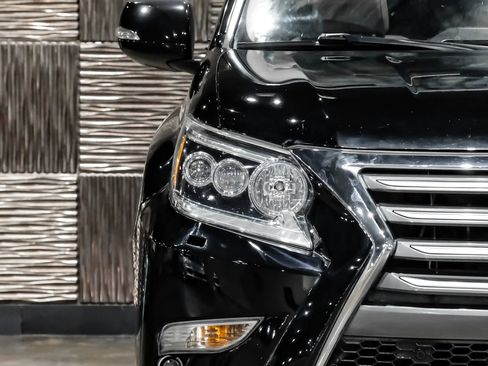 Used 2016 Lexus GX 460 image 50