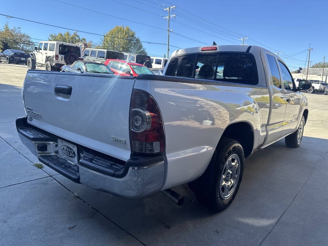 Used 2015 Toyota Tacoma 2WD Access Cab w/ SR5 Package image 5