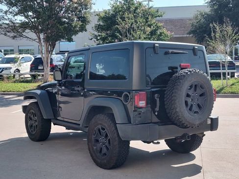 Used 2016 Jeep Wrangler Sport AWD/4WD image 5