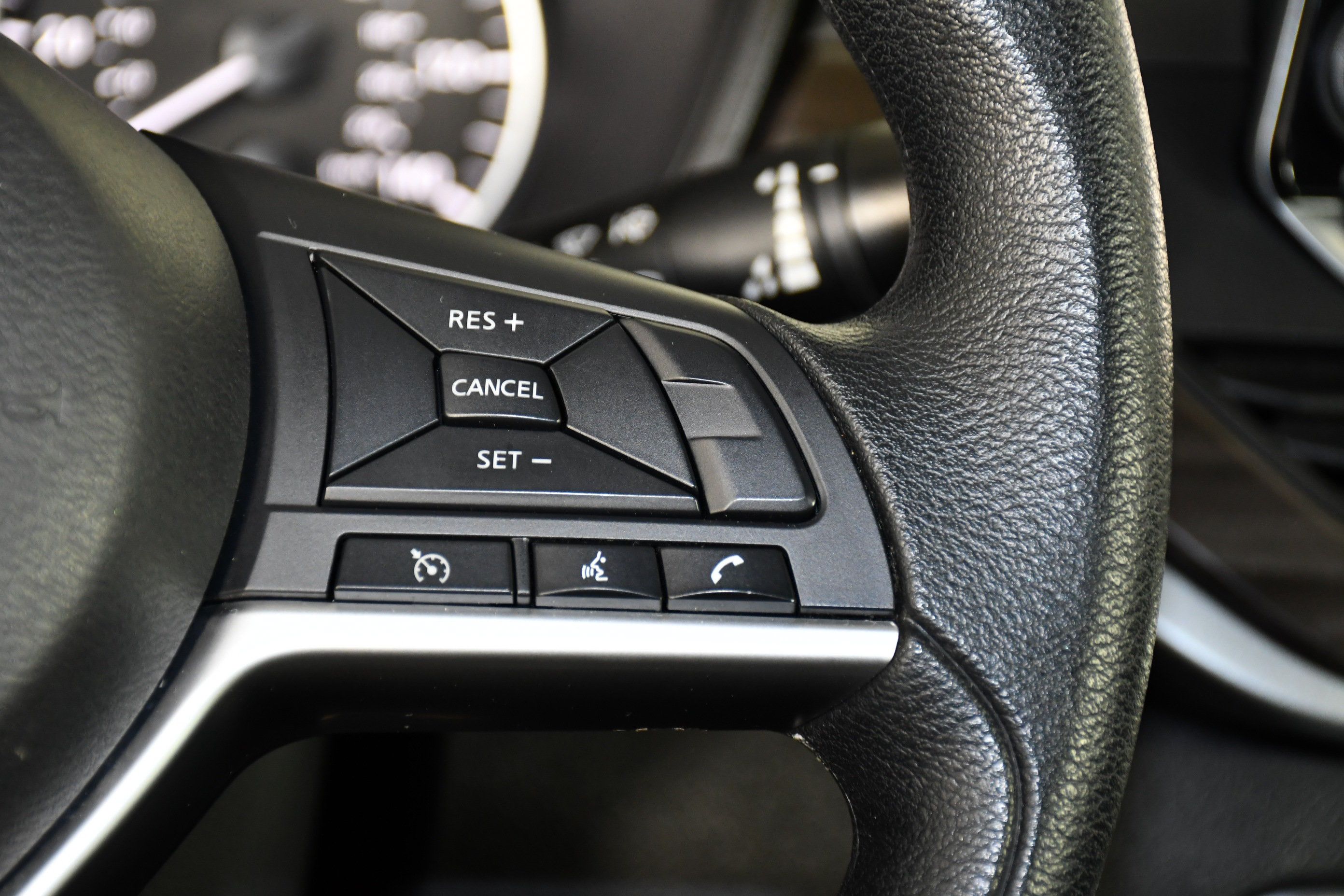 Used 2024 Nissan Altima 2.5 SV FWD image 22