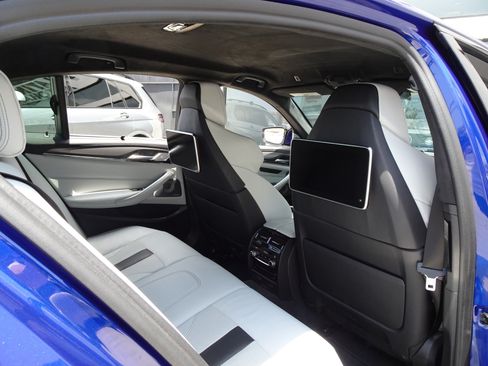 Used 2019 BMW M5 w/ Executive Package AWD/4WD image 17