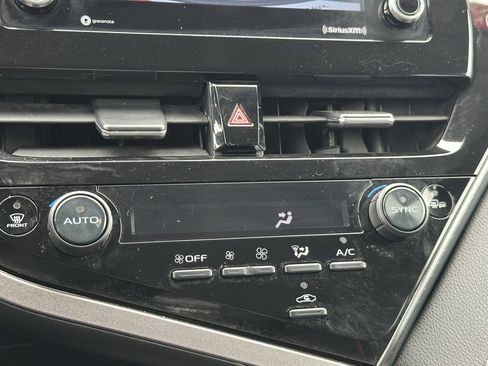 Certified 2023 Toyota Camry SE FWD image 19