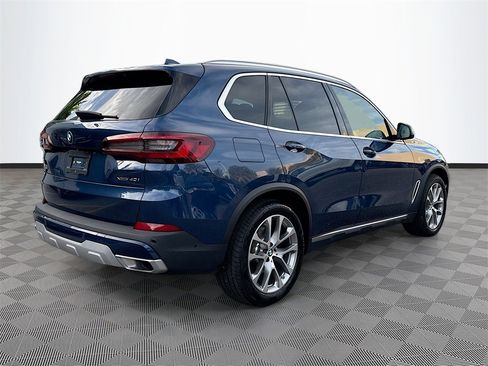 Used 2023 BMW X5 xDrive40i w/ Premium Package image 6