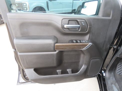 Used 2019 Chevrolet Silverado 1500 LT w/ Texas Edition RWD image 24