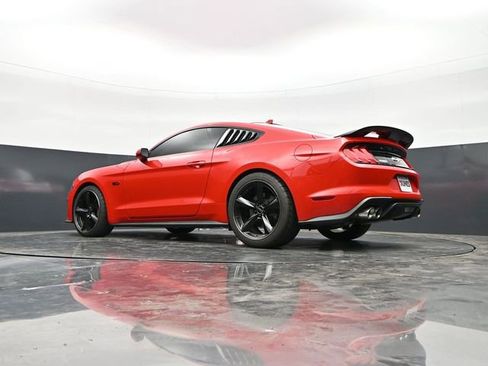 Used 2022 Ford Mustang GT Premium w/ GT Performance Package RWD image 39