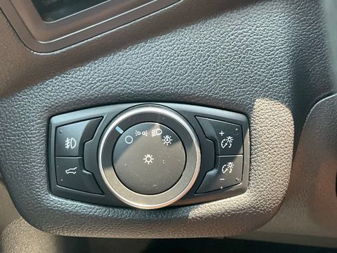 Used 2019 Ford Escape SE AWD/4WD image 8