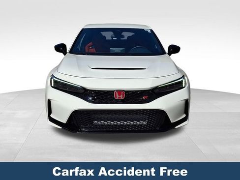 Used 2024 Honda Civic Type R image 3