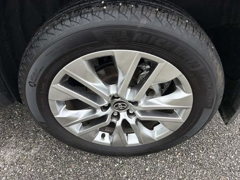 Used 2025 Toyota RAV4 XLE Premium w/ Weather Package FWD image 36