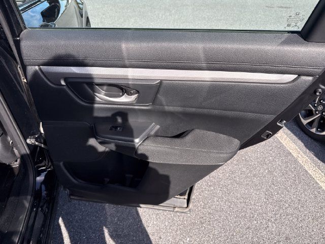 Used 2017 Honda CR-V LX image 16