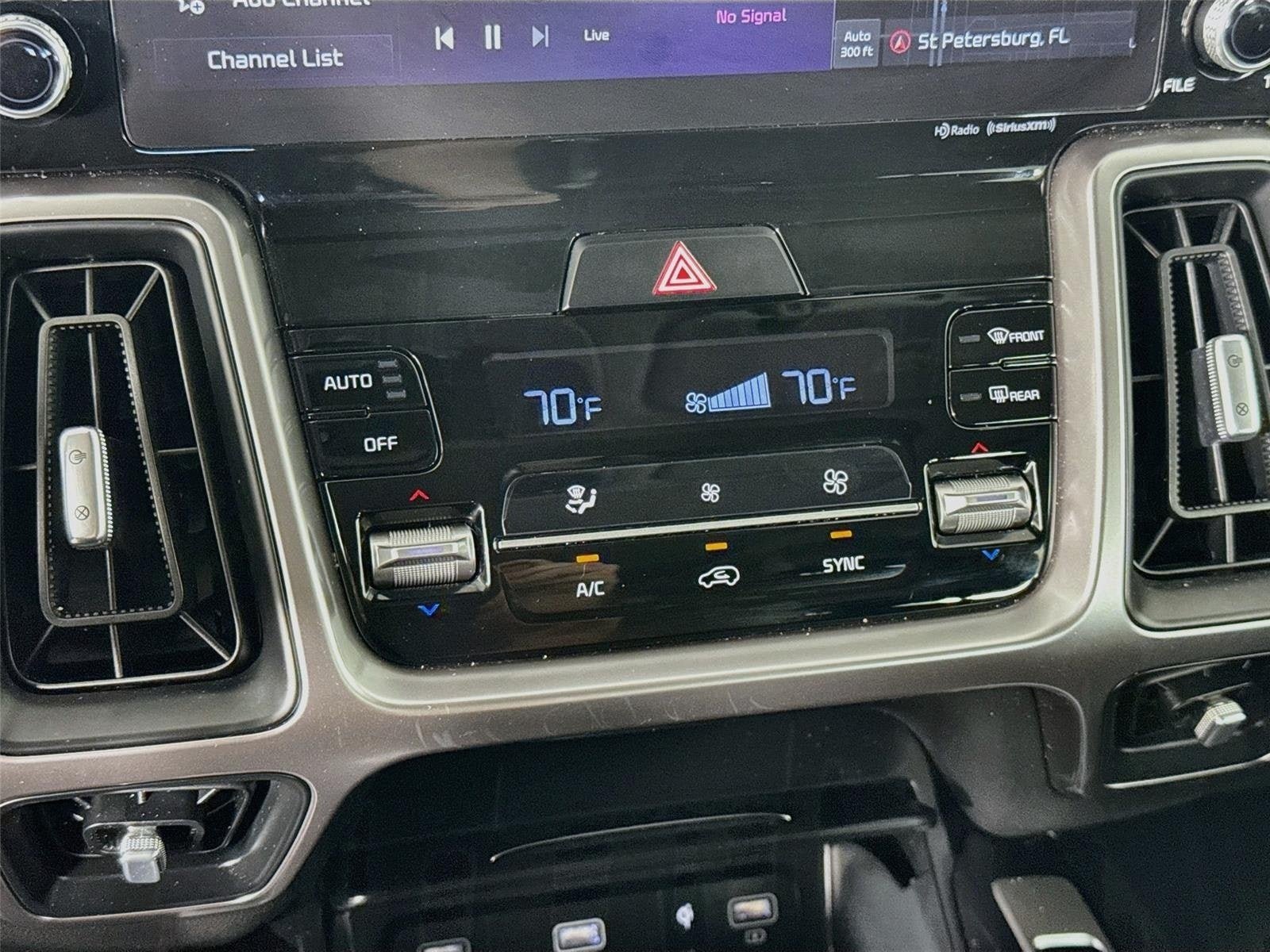 Certified 2023 Kia Sorento X-Line EX AWD/4WD image 18