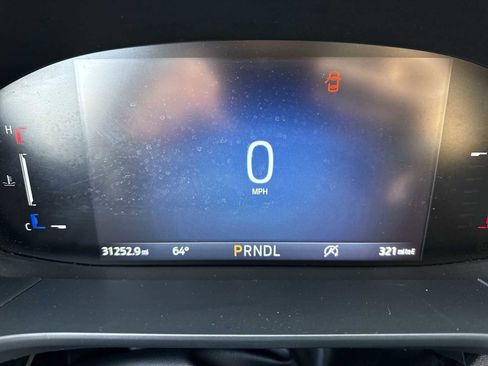 Used 2025 Ford Escape Active AWD/4WD image 10