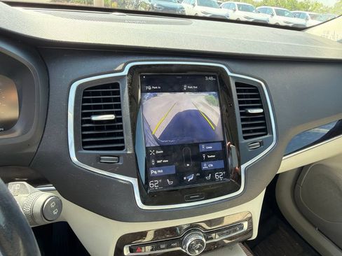 Used 2019 Volvo XC90 T6 Momentum w/ Advanced Package AWD/4WD image 9