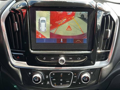 Used 2018 Chevrolet Traverse Premier w/ LPO, 'HIT The Road' Package AWD/4WD image 10