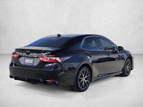 Used 2023 Toyota Camry SE w/ Convenience Package image 5