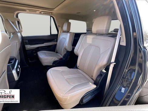 Used 2024 Ford Expedition Limited image 25