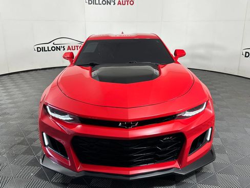 Used 2018 Chevrolet Camaro ZL1 RWD image 10