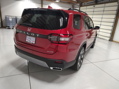 New 2026 Honda Pilot Elite image 14