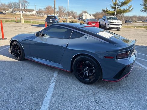 Used 2024 Nissan Z NISMO w/ Floor Mat Package image 18