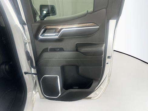 Used 2023 GMC Sierra 1500 Elevation AWD/4WD image 28