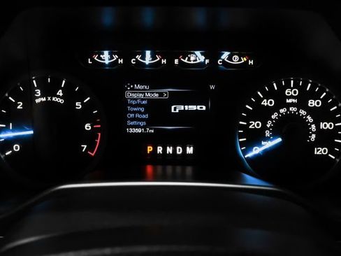 Used 2017 Ford F150 XLT w/ Equipment Group 302A Luxury RWD image 26