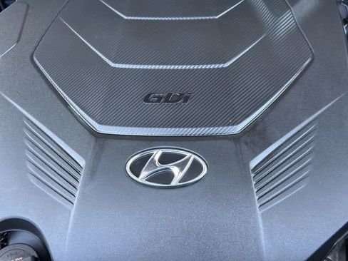 Used 2023 Hyundai Palisade Limited w/ Cargo Package FWD image 31