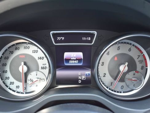 Used 2017 Mercedes-Benz GLA 250 4MATIC image 22