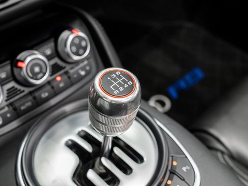 Used 2012 Audi R8 V10 AWD/4WD image 15