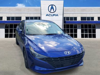 Used 2023 Hyundai Elantra SEL w/ Convenience Package