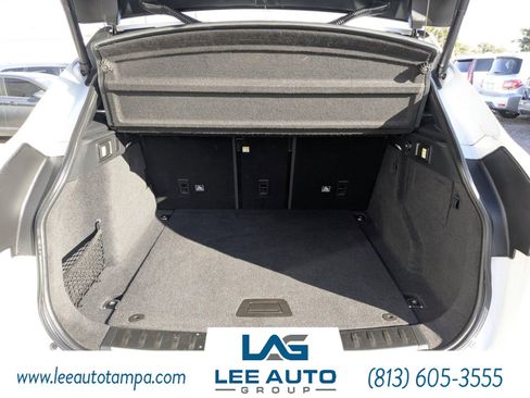 Used 2019 Jaguar F-PACE S image 12