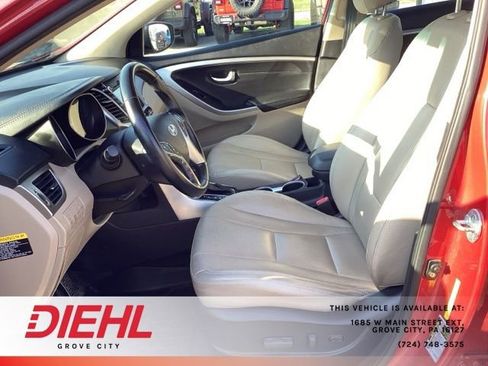Used 2014 Hyundai Elantra GT w/ Option Group 03 image 17