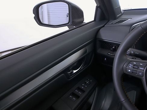 Certified 2026 Honda CR-V Sport image 19
