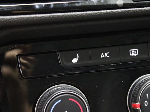 Used 2024 Volkswagen Taos S AWD/4WD image 4