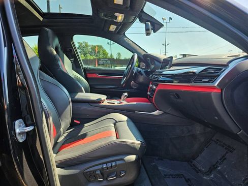 Used 2018 BMW X6 M AWD/4WD image 10