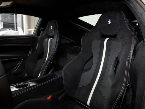Used 2017 Ferrari F12tdf RWD image 10