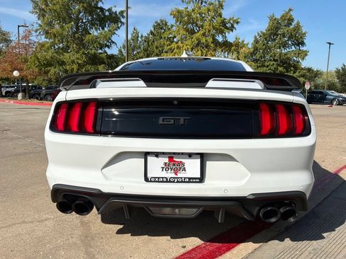 Used 2022 Ford Mustang GT w/ Equipment Group 301A RWD image 7
