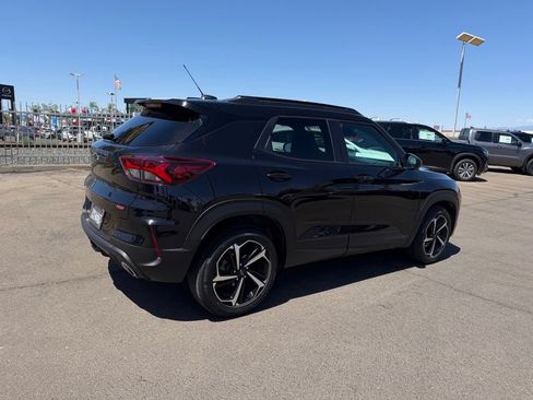 Used 2023 Chevrolet TrailBlazer RS FWD image 6