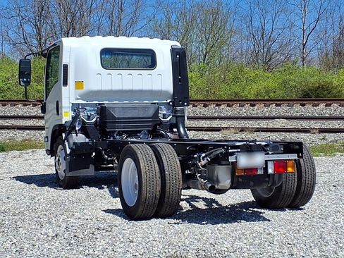 New 2025 Chevrolet Low Cab Forward 5500HG image 11