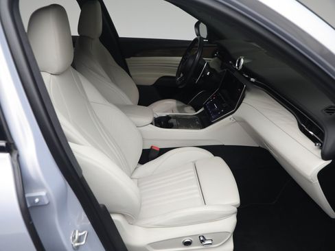 Certified 2023 Maserati Grecale Modena AWD/4WD image 16