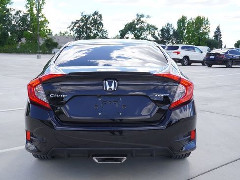 Used 2020 Honda Civic Sport image 9