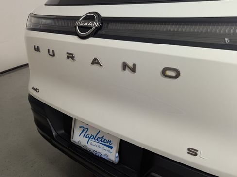 Used 2025 Nissan Murano SL AWD/4WD image 8