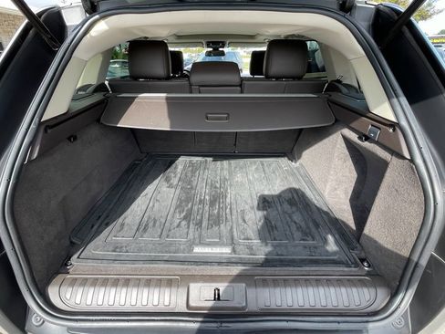 Used 2016 Land Rover Range Rover Sport HSE image 13