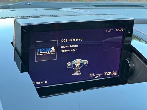 Used 2017 Aston Martin V12 Vantage S image 18