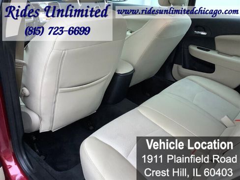 Used 2011 Chrysler 200 Touring image 24