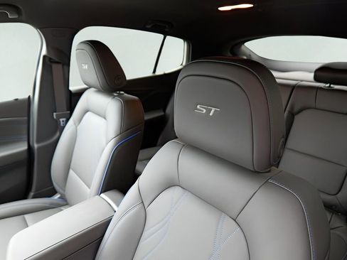 New 2026 Buick Envista Sport Touring w/ Convenience I Package image 10