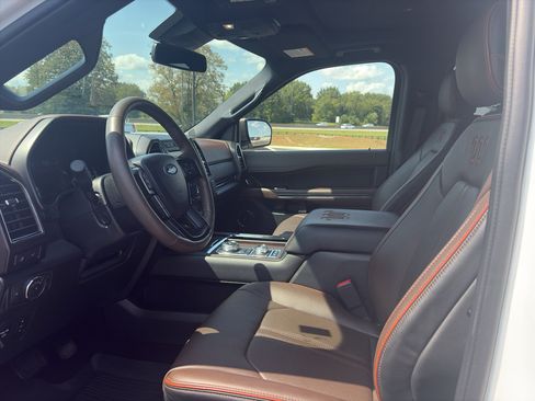 Used 2020 Ford Expedition King Ranch AWD/4WD image 10