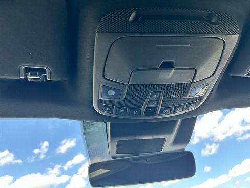 Used 2019 Lincoln Navigator L Reserve AWD/4WD image 27